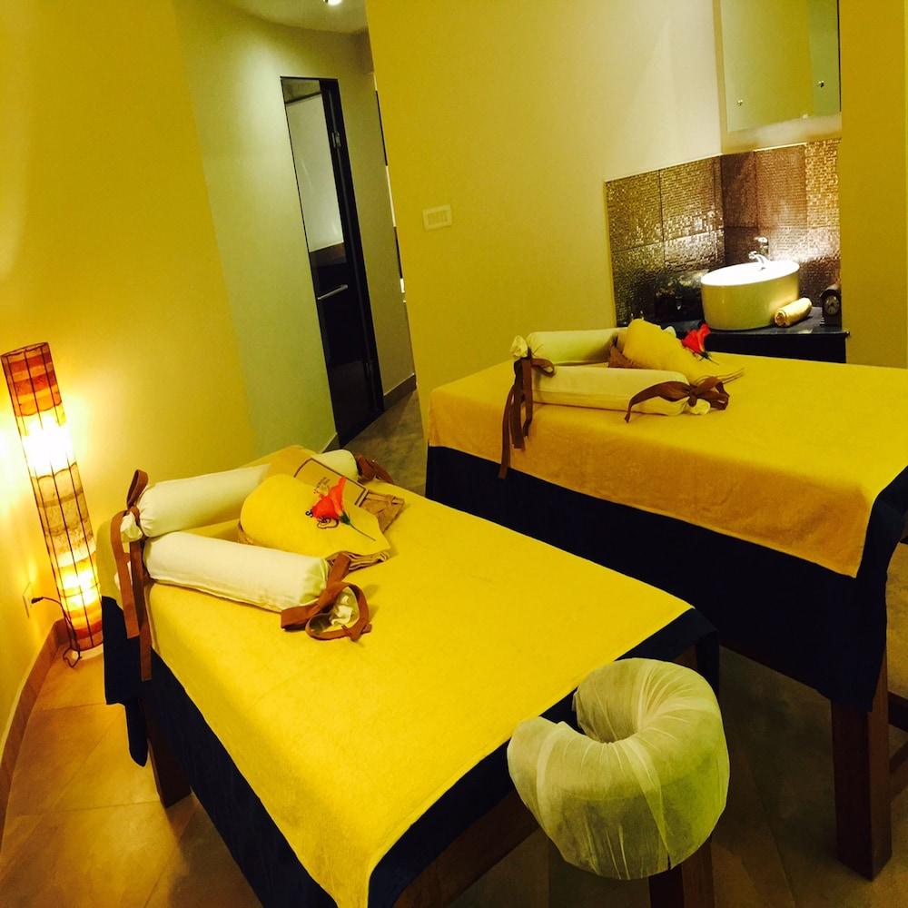 Poetree Thekkady Hotel Екстериор снимка