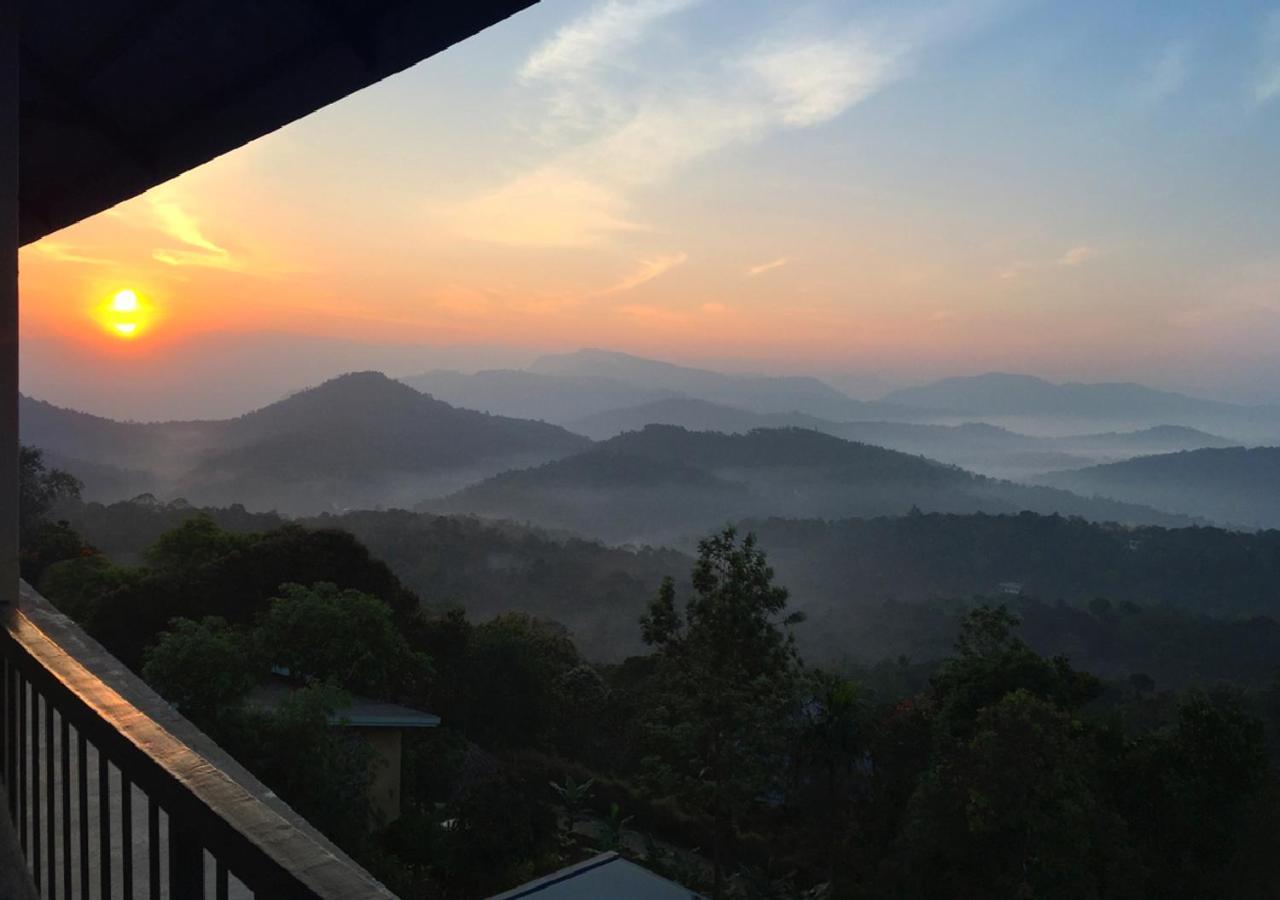 Poetree Thekkady Hotel Екстериор снимка